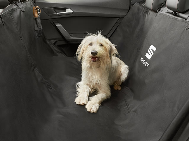 Protective seat cover for dogs